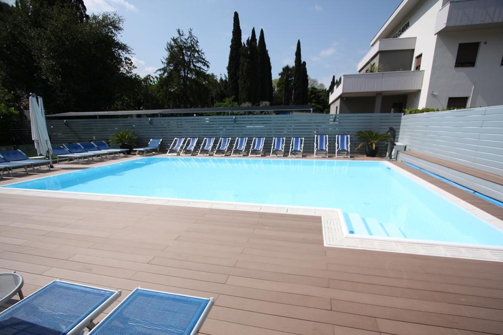 Hotel Miorelli Torbole Sul Garda Екстериор снимка