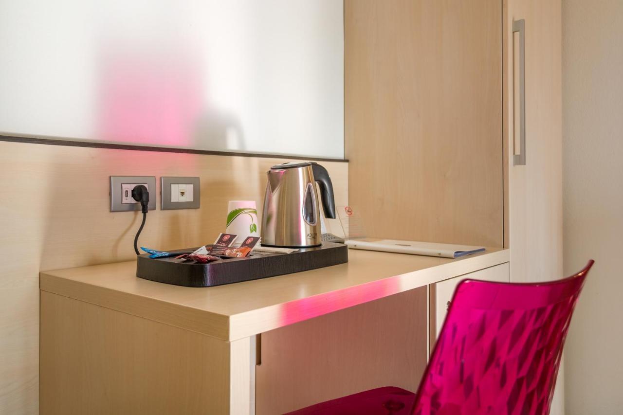 Hotel Miorelli Torbole Sul Garda Екстериор снимка