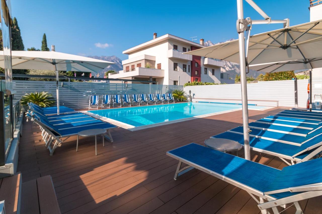 Hotel Miorelli Torbole Sul Garda Екстериор снимка